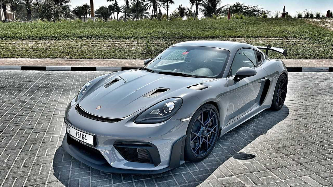 ¿Porsche 718 Cayman GT4 RS es la hermana rebelde que desafía a la icónica 911?