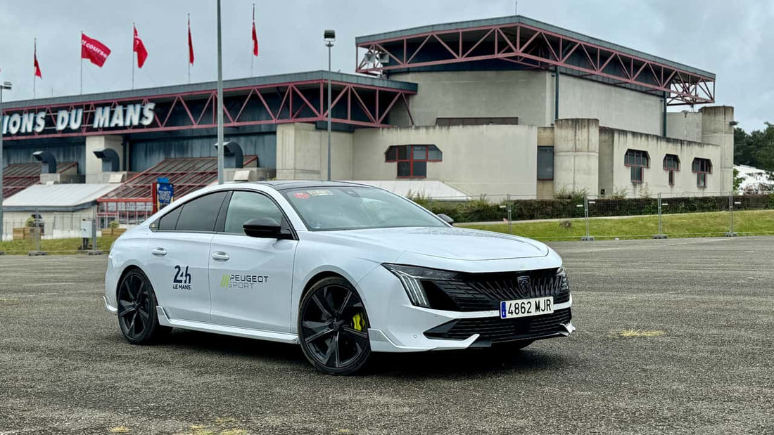 De Madrid a Le Mans (y vuelta) al volante de dos Peugeot 508 PHEV